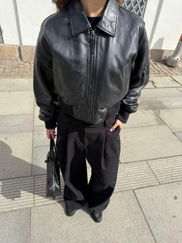 BONNIE LEATHER BOMBER - BLACK
