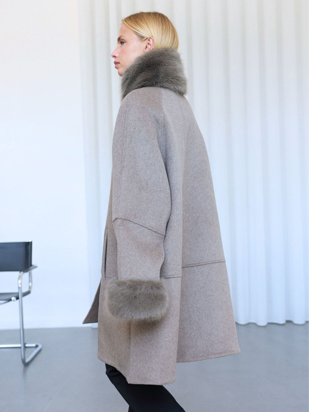 PAULA COAT - DARK BEIGE