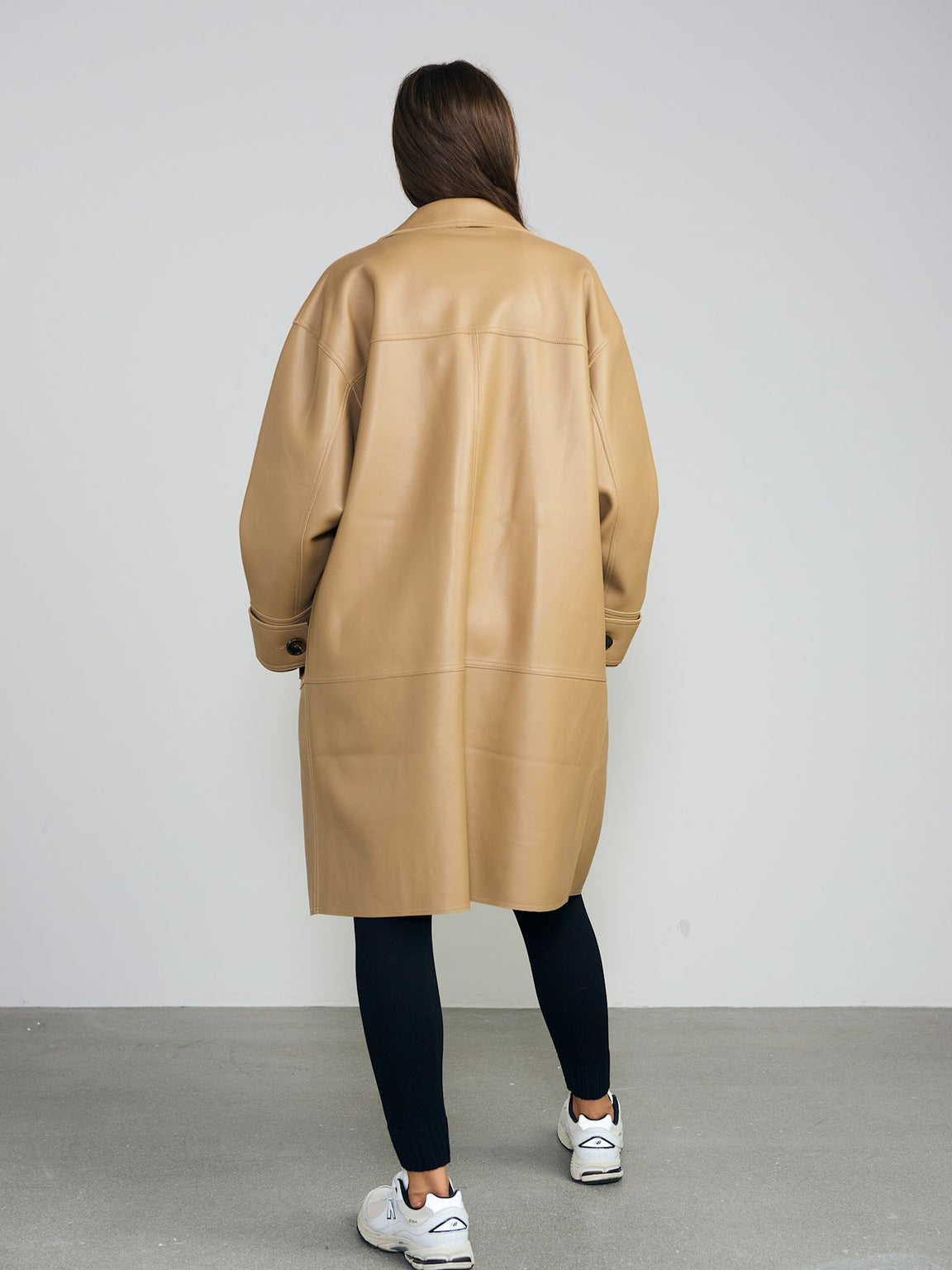 ALEX - LEATHER COAT - BEIGE