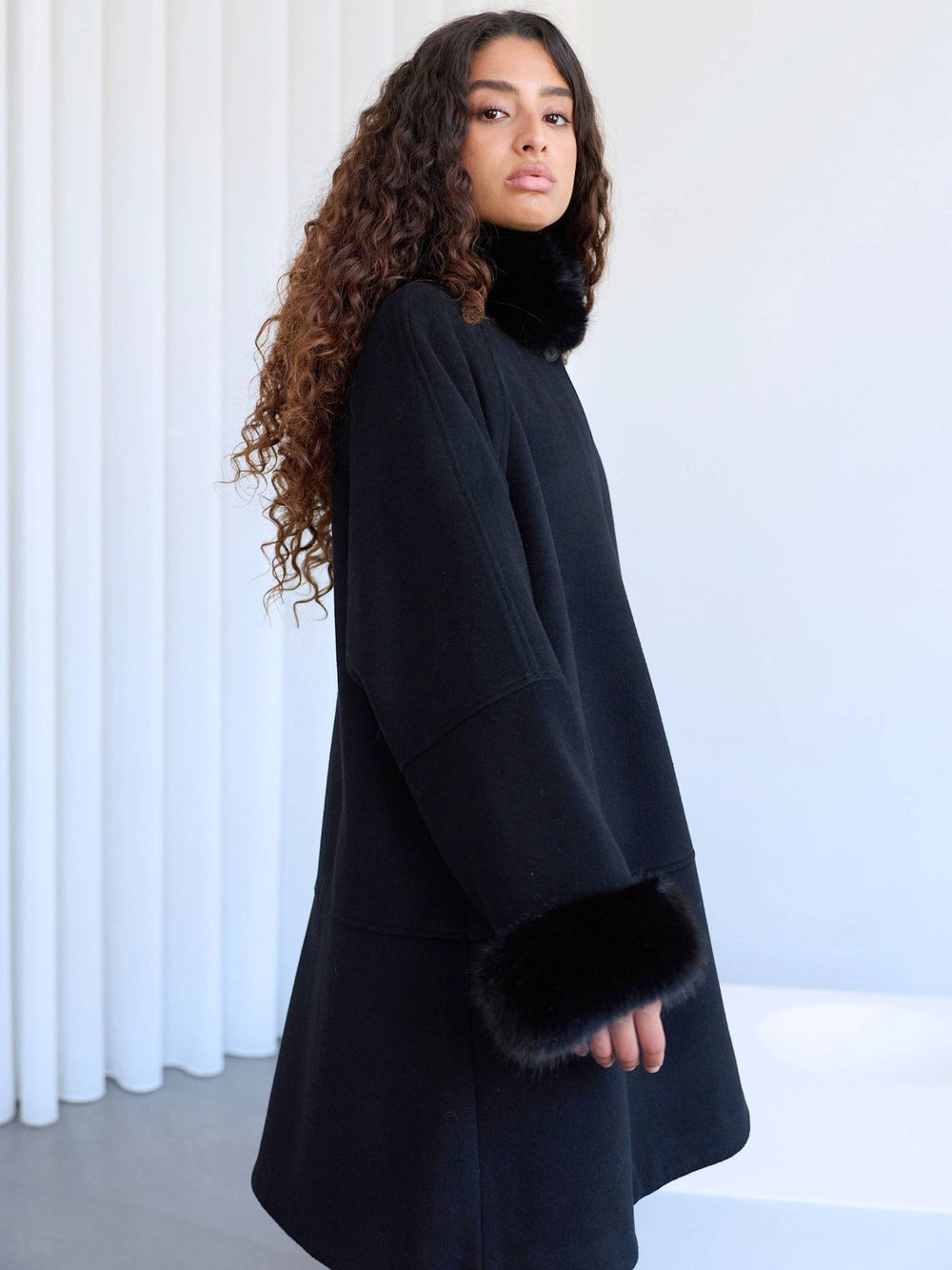 PAULA COAT - BLACK