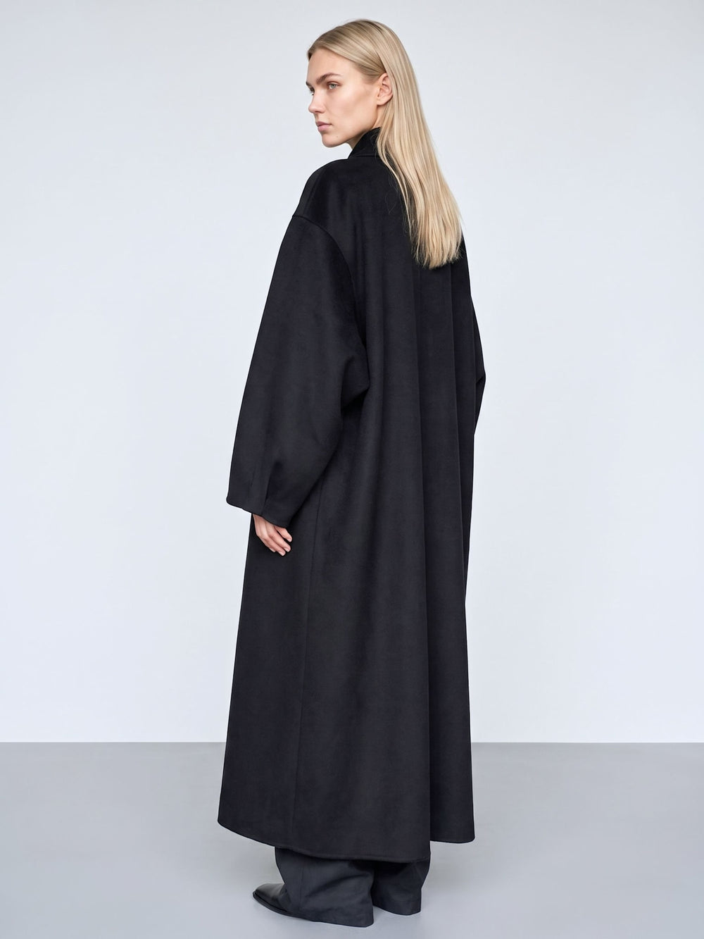 SOLAN WOOL COAT - BLACK