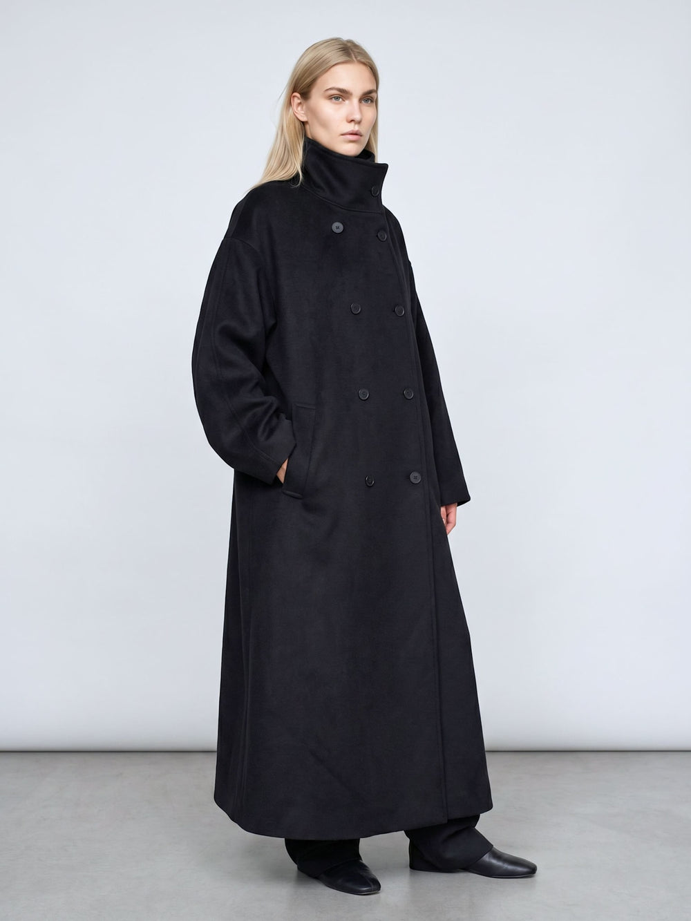 SOLAN WOOL COAT - BLACK