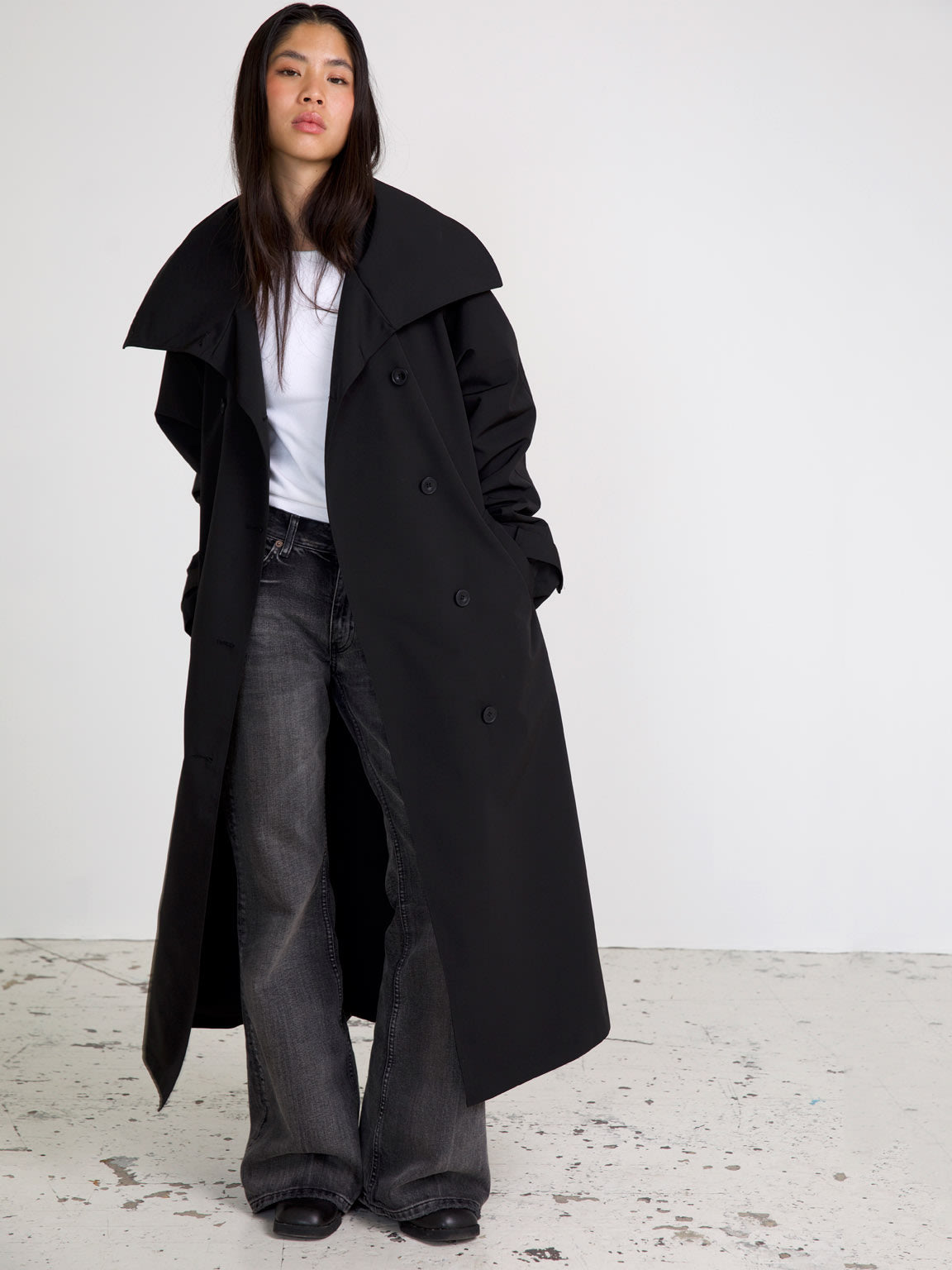 BELLO NYLON COAT - BLACK