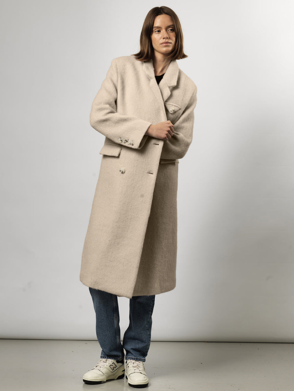 DENVER MOHAIR COAT - BEIGE