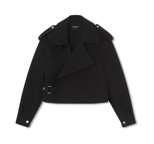 Sort jakke med skrå lynlås og brede skuldre, perfekt til en moderne stil. MEOTINE tilføjer et elegant touch til dit outfit.