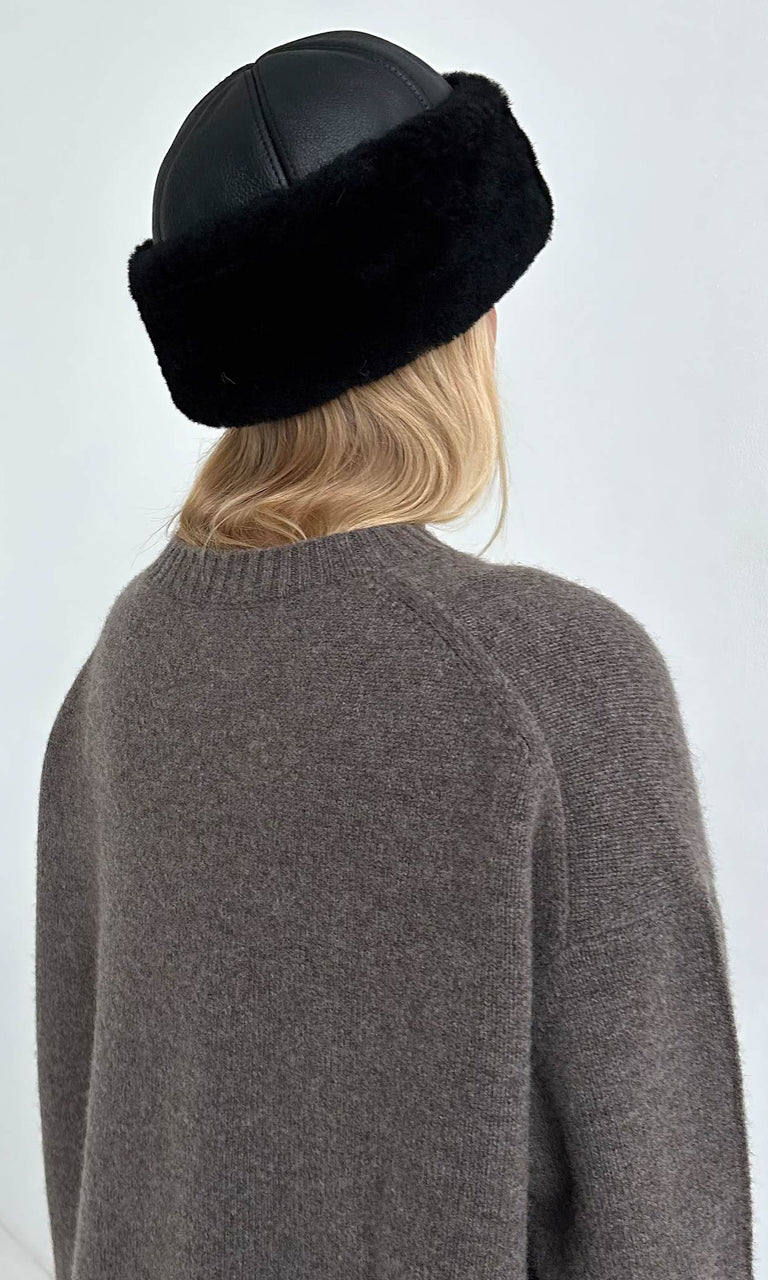 STORM SHEARLING HAT - BLACK