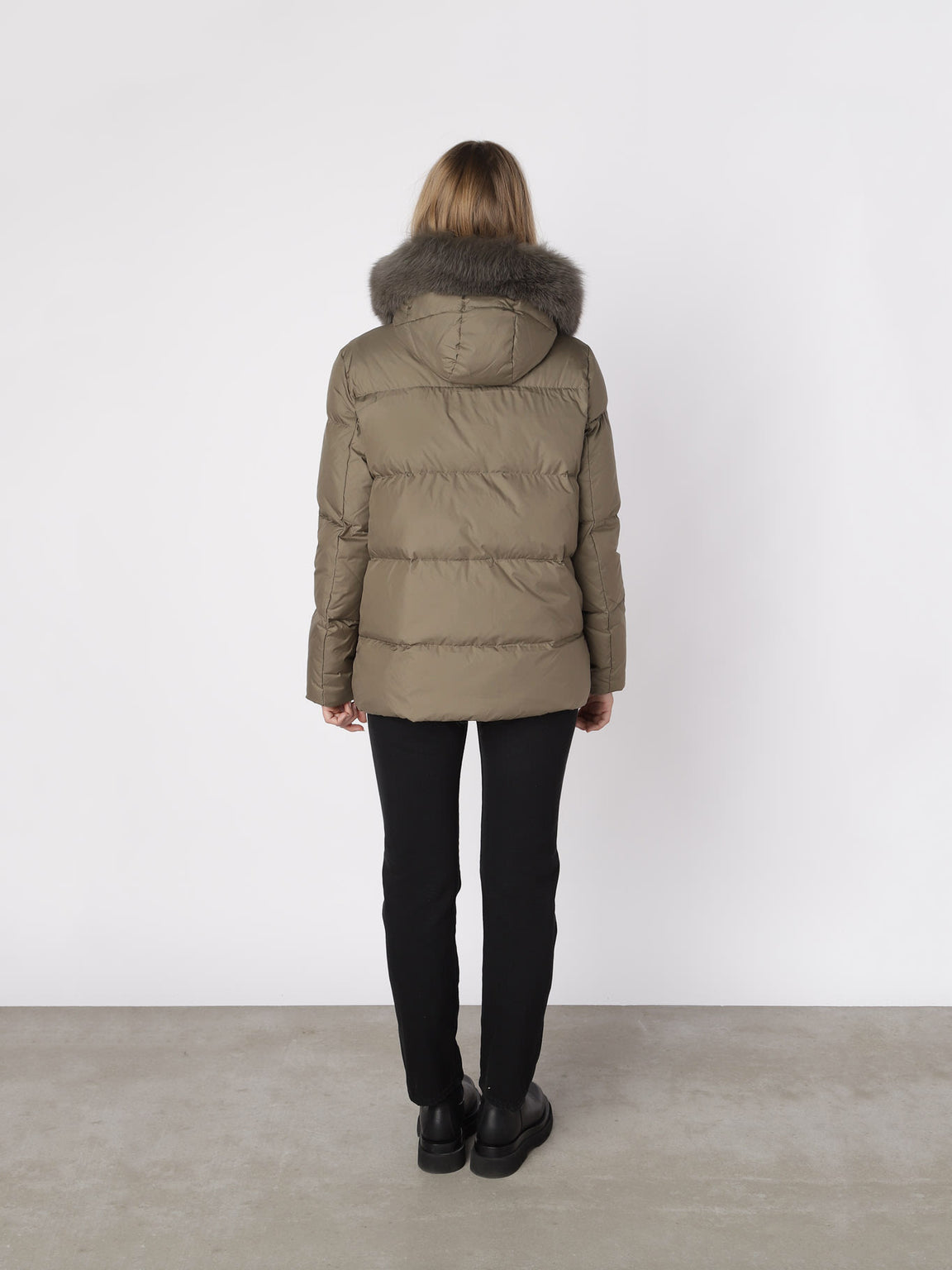 ALVA DOWN JACKET - OLIVE GREEN