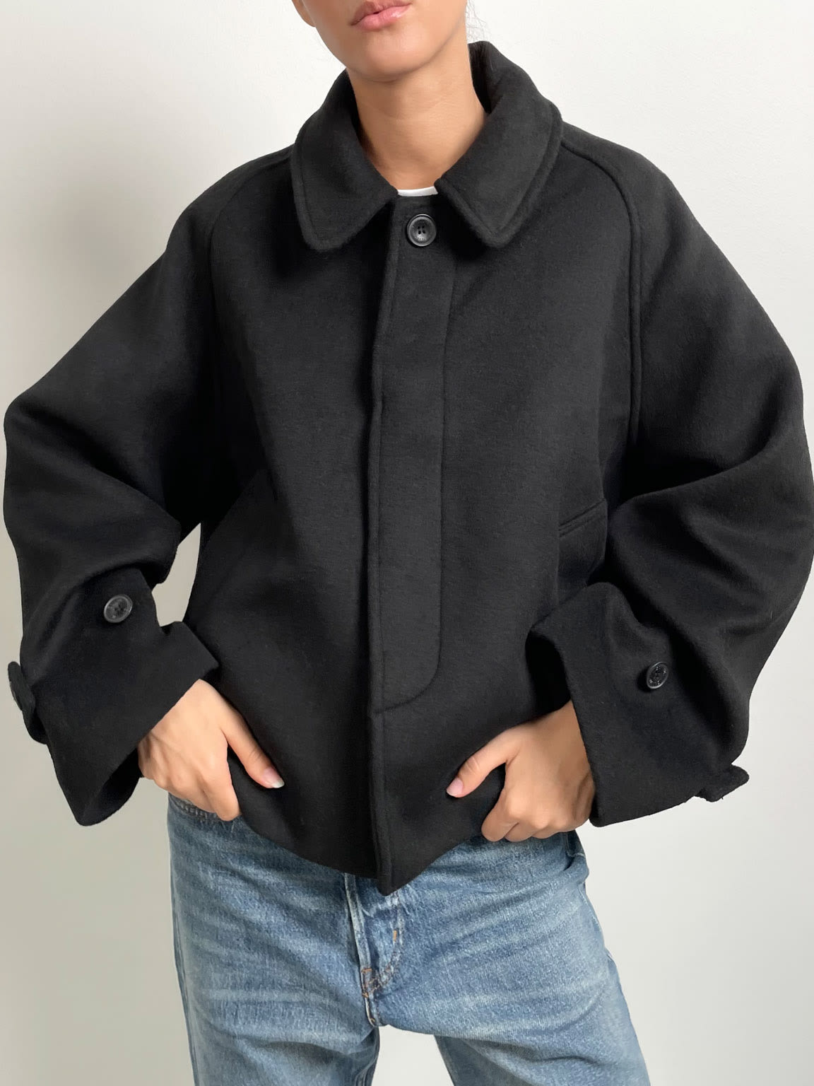 GIA WOOL JACKET - BLACK