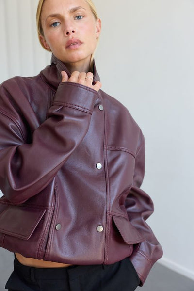 AW26 - JAKKER - SKIND