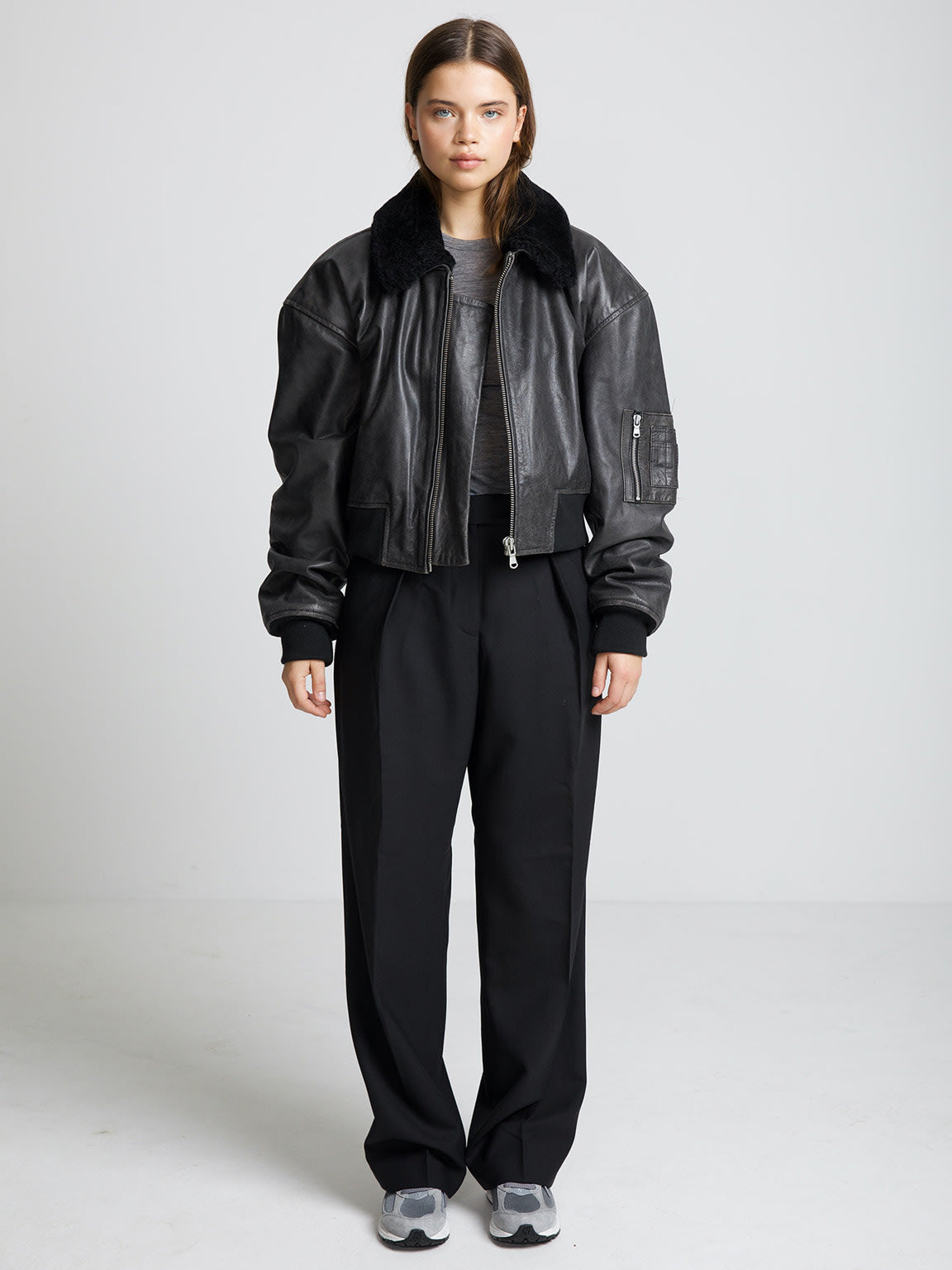 BONNIE CROPPED BOMBER - SHEARLING