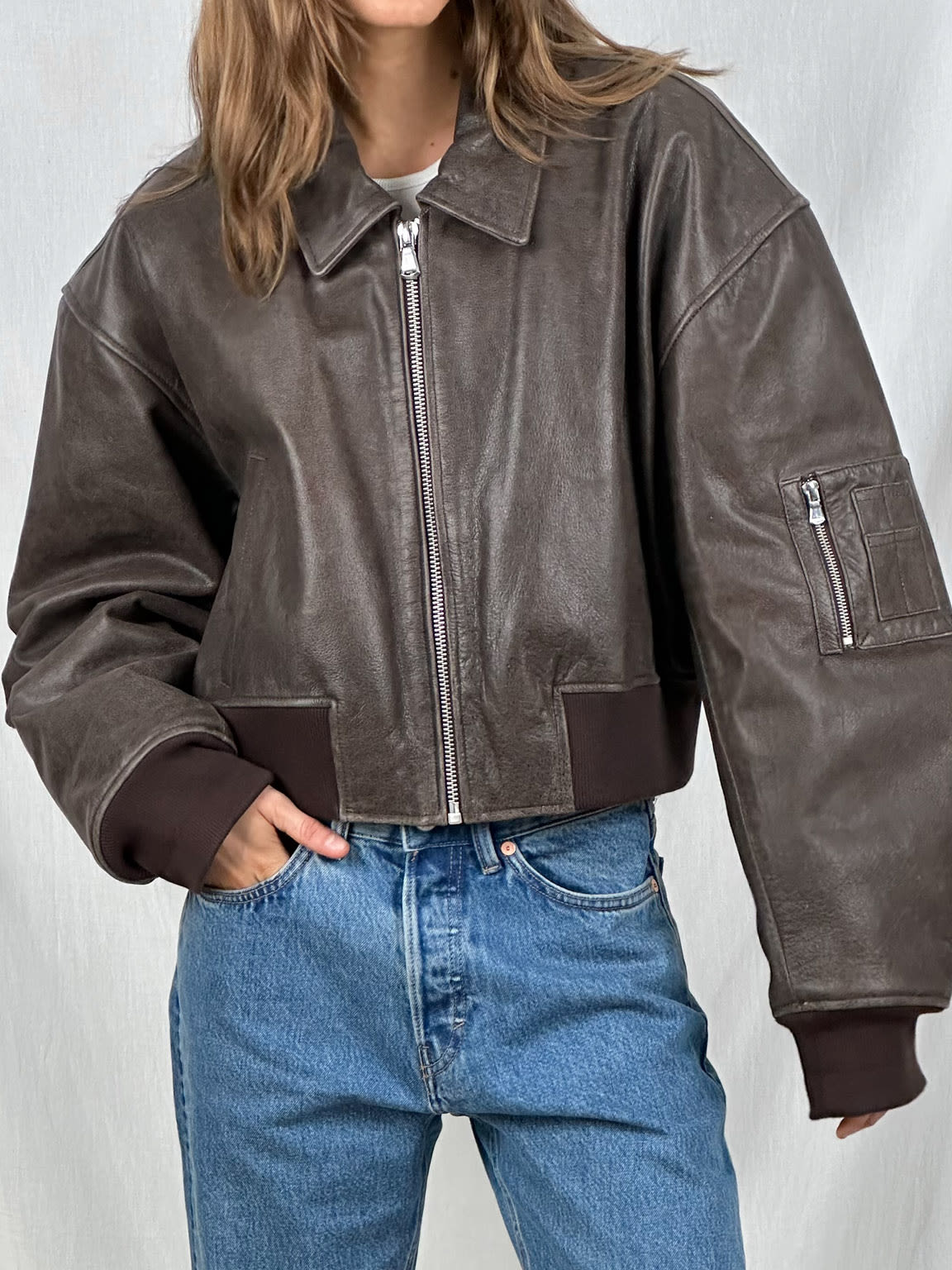 BONNIE CROPPED BOMBER - BROWN